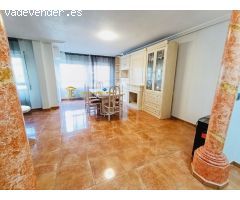 Piso de 3 dormitorios con garaje y trastero en Alameda de Cervantes
