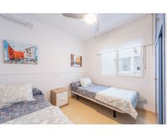 Apartamento con vistas laterales al mar