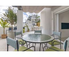 Apartamento con vistas abiertas en Valley Heights