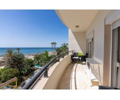 Primera linea de playa en Estepona Centro