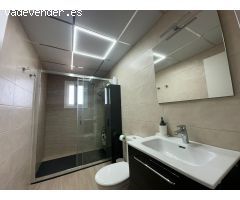 Vivienda de 2 habitaciones totalmente reformada y equipada – Disponible en agosto – Puerto de Mazarr
