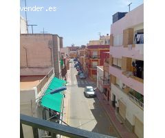 Amplio y luminoso piso de 3 dormitorios a 2 minutos de la playa – Puerto de Mazarrón