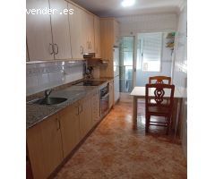 Amplio y luminoso piso de 3 dormitorios a 2 minutos de la playa – Puerto de Mazarrón