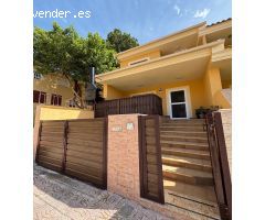 Gran vivienda en Urbanización Cuatro Plumas – Mazarrón | 3 dormitorios, gran garaje y aire acondicio