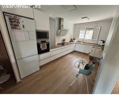 Gran vivienda en Urbanización Cuatro Plumas – Mazarrón | 3 dormitorios, gran garaje y aire acondicio