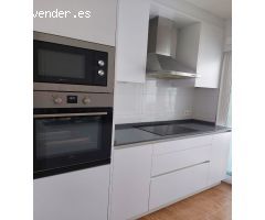 Amplio y luminoso apartamento de 3 dormitorios en Puerto de Mazarrón – ¡a pocos pasos del paseo marí