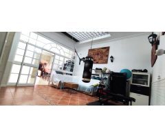 CASA EN VENTA EN GUILLENA BARRIADA LOS MOLINILLOS
