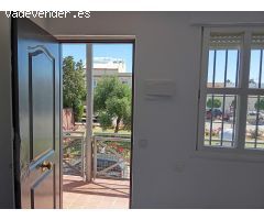 Se alquila piso en Torre de la Reina