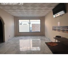 Centro comercial a la venta en Guillena