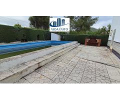 CHALET EN PUENTE TABLAS