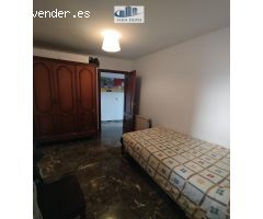 PISO EN PUERTA MARTOS