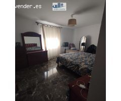 PISO EN PUERTA MARTOS