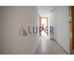 Local comercial en Alquiler en San Juan de Alicante, Alicante