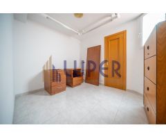 Local comercial en Alquiler en San Juan de Alicante, Alicante