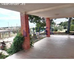 Chalet en San Vicente, Boqueres