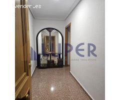 SE ALQUILA UNA HABITACION PARA ESTUDIANTES