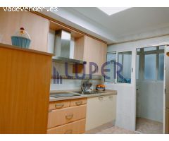 Luper ofrece en zona centro de San Vicente un piso listo para disfrutar y entrar a vivir.