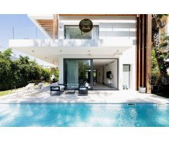 VILLA EN ESTEPONA