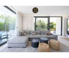 VILLA EN ESTEPONA