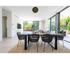 VILLA EN ESTEPONA