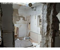CASA EN LA CIRCUNVALACION