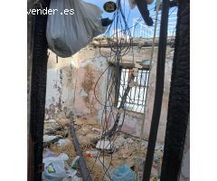 CASA EN LA CIRCUNVALACION
