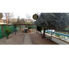 CHALET EN CRTA GRANADA