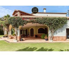 VILLA DE LUJO EN SOTOGRANDE