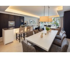 Apartamento en Venta en Marbella, Málaga