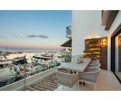 Apartamento en Venta en Marbella, Málaga