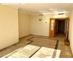 Atico Duplex en Venta en Estepona, Málaga
