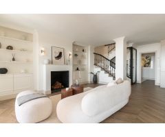 Duplex en Venta en Benahavís, Málaga