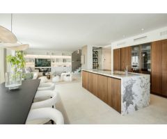 Atico Duplex en Venta en Marbella, Málaga