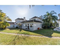 Chalet en Venta en Estepona, Málaga