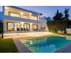 Villa en Alquiler en San Pedro de Alcántara, Málaga