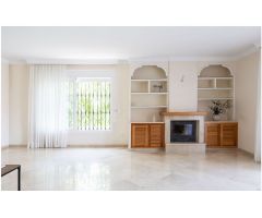 Chalet en Venta en San Pedro de Alcántara, Málaga
