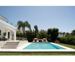 Chalet en Venta en Estepona, Málaga
