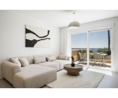 Apartamento en Venta en Estepona, Málaga
