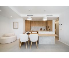 Apartamento en Venta en Estepona, Málaga