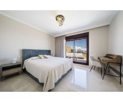 Apartamento en Venta en Estepona, Málaga