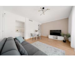 Apartamento en Venta en Benalmádena Costa, Málaga
