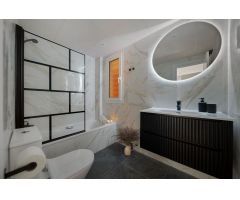 Apartamento en Venta en Benalmádena Costa, Málaga