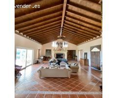 Finca rustica en Venta en Villalmóndar, Málaga