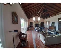 Finca rustica en Venta en Villalmóndar, Málaga