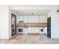 Apartamento en Venta en Estepona, Málaga