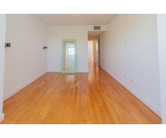 Apartamento en Venta en La Línea de la Concepción, Cádiz
