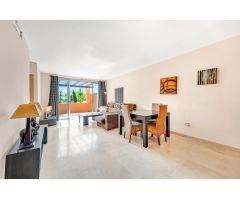 Apartamento en Venta en Estepona, Málaga