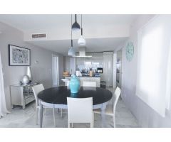 Apartamento en Venta en Marbella, Málaga