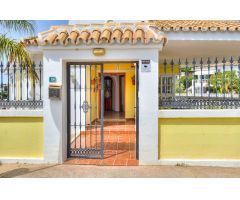 Chalet en Venta en Fuengirola, Málaga