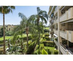Apartamento en Venta en Marbella, Málaga